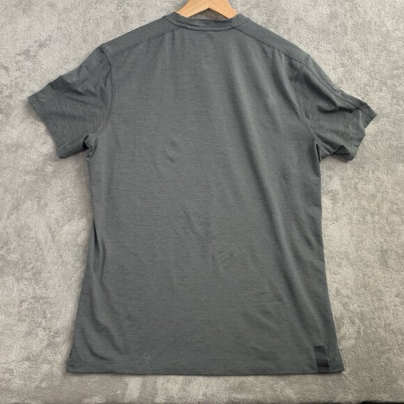 Ten Thousand The Versatile Shirt Mens Small Gray Performance Training Stretch - Picture 7 of 8
